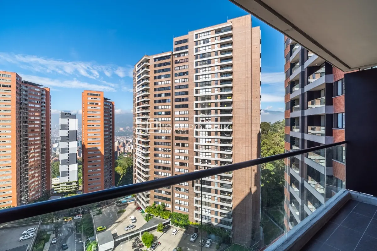 3-bed apartment for sale in El Poblado, Medellín: photo 5 of 16
