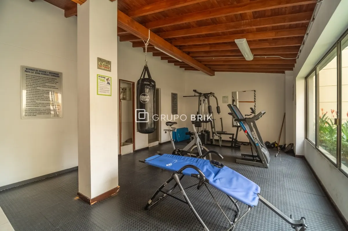 Zafiro: photo 16 of 18
